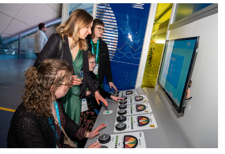 Image of delegates at the Science Museum Image of delegates at the Science Museum